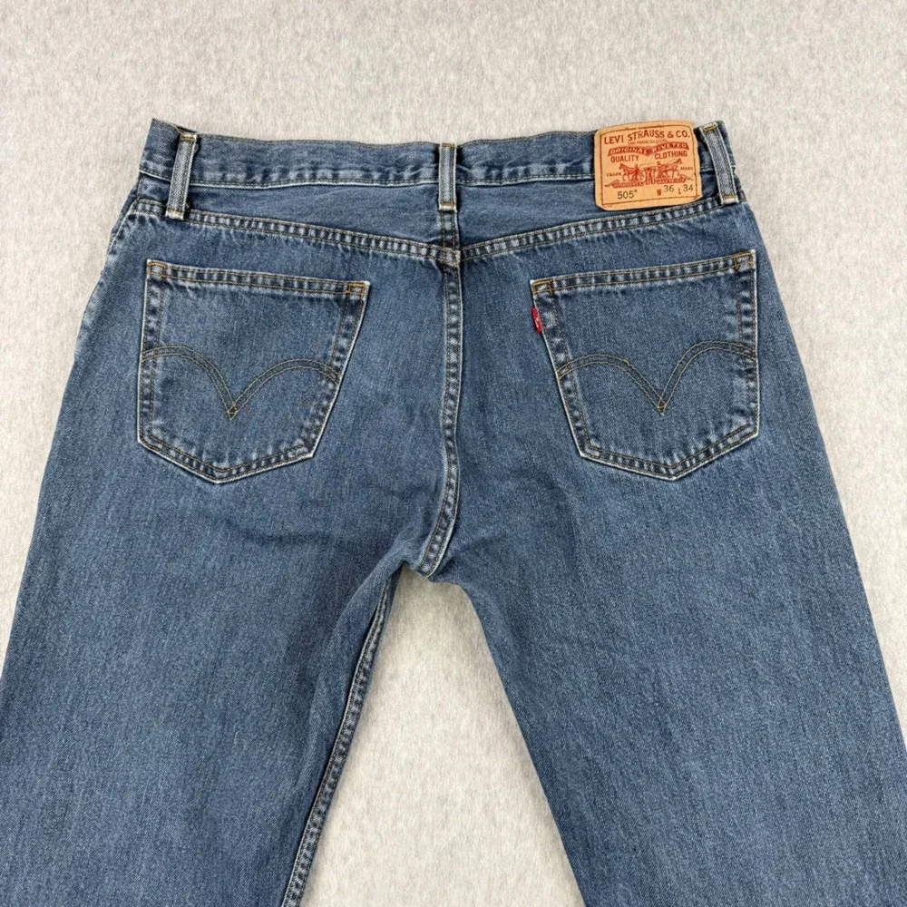 Vintage Levis Jeans Mens Fits 36x28 Blue 505 Straight Fit Regular Denim Cotton